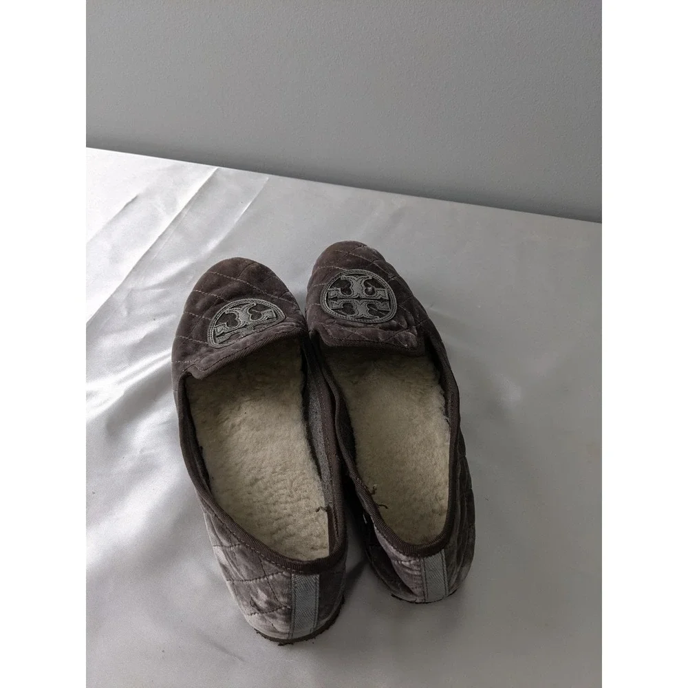 Tory Burch Womens Charcoal Grey Quilted Velvet Faux Shearling Slippers Size 9